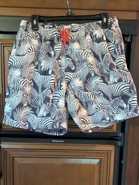 Trunks Zebra-Print Men's Swim Trunks with Drawstring